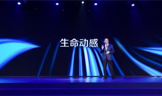 时政-听诊器聆听生命交响